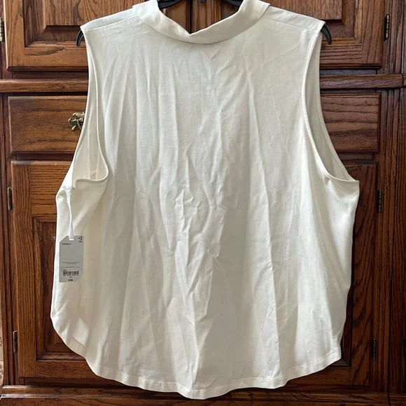 NWT STYLUS IVORY SLEEVELESS COLLARED BLOUSE SZ 3X - Picture 5 of 5